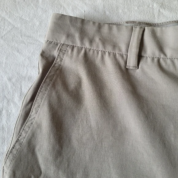 Johnnie O Prep Performance Shorts Mens 34 Gray Flex Stretch 9" Inseam Golf - Picture 4 of 6